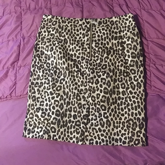 White Leopard Cheetah Michael Kors L BNWT Animal Print Grey Black - Picture 3 of 4